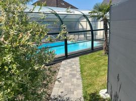 G&icirc;te spa sauna piscine