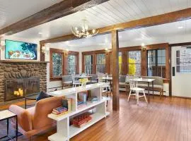 Phoenicia Lodge