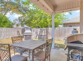 Military-Friendly Home Near Navarre Beach & Base!
