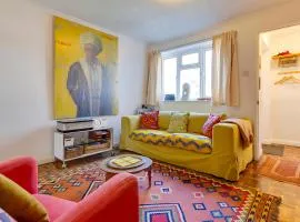Pass the Keys Charming Ground Floor Flat with Free Parking