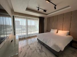 Crowne Apartments, hotel di Mamaia