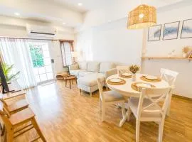 Entire minimal house in Chiang Rai