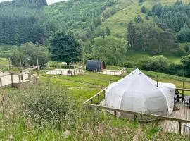 Reservoir View Glamping Pod