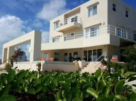Waterfront 6 Br Villa W Private Plunge Pool