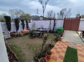 New Heaven Canal Guest House