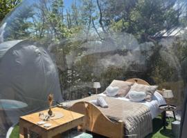 Bulle transparente, lều trại sang trọng ở Champfromier