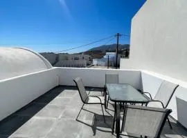 Aliki's Apartments