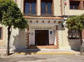 Hostel Rural David Broncano