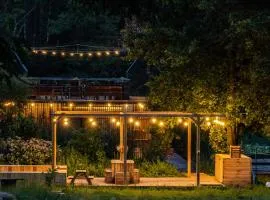 Water Hideout - Floating Villas in Wild Nature