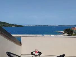 Skyline Apartment