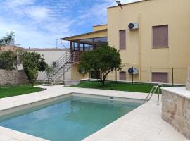 Residenze Ancona con Piscina, hotel a Buseto Palizzolo