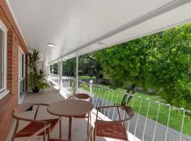 Tropicana Boutique Hotel - 4
