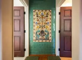 The Marlowe Seaside Inn - Vintage Luxury at the Beach - Hotel Amenities