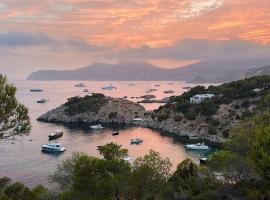Velero Ariel, hotel i Sant Josep