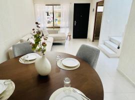 Casa lujosa con 3 baños y alberca, a min AIFA, hotel v destinaci Tizayuca