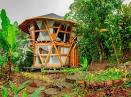 Heimatlos Bamboo Suites, hotel v destinaci Puyo