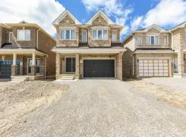 Entire 4BR Detached Home 15 Mins from the Falls, in Thorold, Perfect for 10 guests