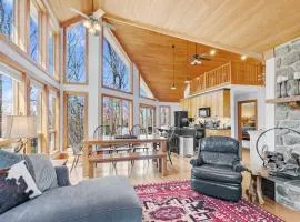 Golf Course-View Cabin Deck in Wintergreen Resort