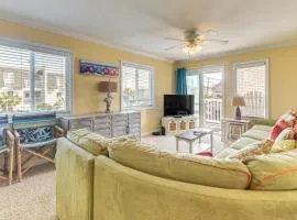Steps to Beach NMB Condo with Balcony and Pool Access