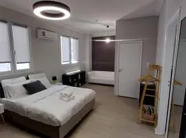 Aiolou 68str rooms & apartments
