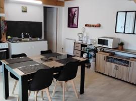 L'Escale, hotel di Castillon la Bataille