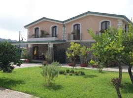 索菲拉公寓，位于帕利努罗的酒店