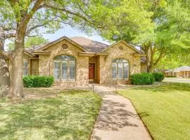 8 Mi to Texas Tech Home with Patio in Lubbock