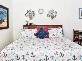 Condos at Sapphire Beach, hotel i East End