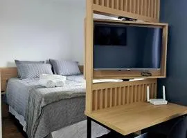 Studio Completo e Confortável - Piscina e Academia - Ótima Localização