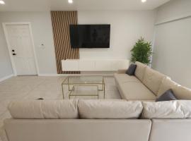 Simple Serenity, apartment in Freeport