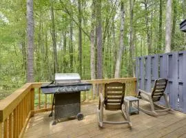 7 Mi to Dtwn Raleigh BBQ-Ready Townhome!