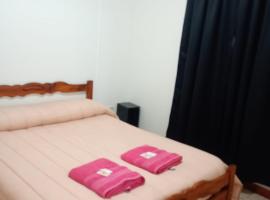 Hospedaje Oscar, hotel em Río Colorado