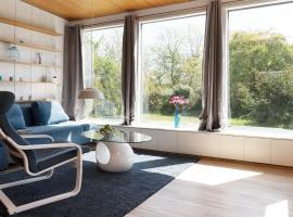 Zwergenhaus mit Meeresrauschen, hotel v destinaci Grömitz