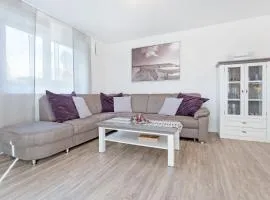Brenkenhagener Weg 8-10 Wohnung 1