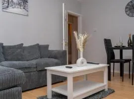 2 Bedroom Home Coventry, Parking