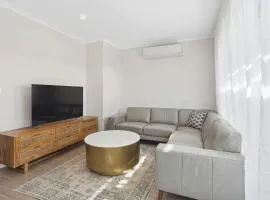 Tranquil Tree Views 2 Bedroom 2 Bathroom Apartment