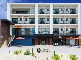 Hotel & Villa Seahorse MIYAKOJIMA、にある宮古空港 - MMYの周辺ホテル