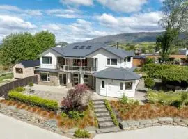Wanaka Lake House - Close to That Wanaka Tree