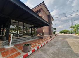 Bunjongburi Hotel, Hotel in Ban Tha Kup