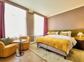 ARQ Paleis Hotel