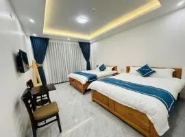 New Sun Hotel