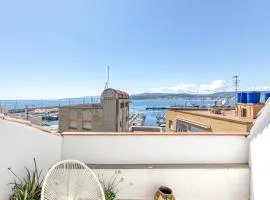 Apt en Palamós con Vistas al Mar
