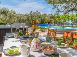 Holiday Home Olive Tree