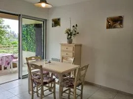 Studio avec terrasse 2 personnes