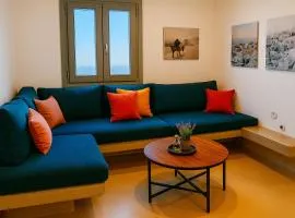 Assyr A - Santorini Cozy Retreat