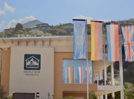 Family Bike Residence, hotel v destinaci Marone