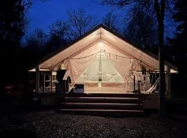 Elegant Texas Glamping Getaway on Lake Bastrop