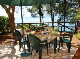 Casa Elly tra mare e natura