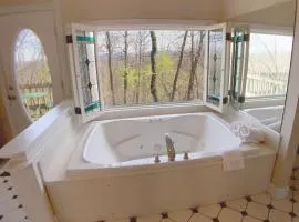 Ozark Spring Cabin 06 Spring Haven King Spa Tub