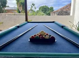 Casa con Preciosas Vistas y Billar para una Estancia Divertida
